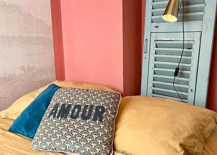 Charming 2 With Balcony Daire